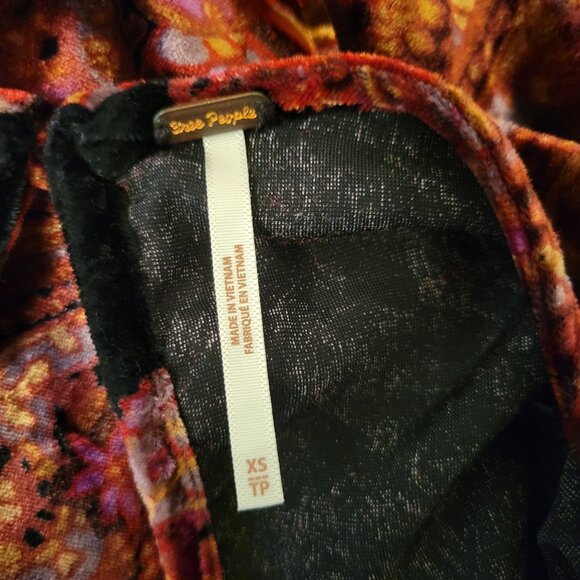 Free People XS Velvet Tunic Puff Sleeve Keyhole Back MAYE Whimsigoth Coquette - Picture 2 of 8